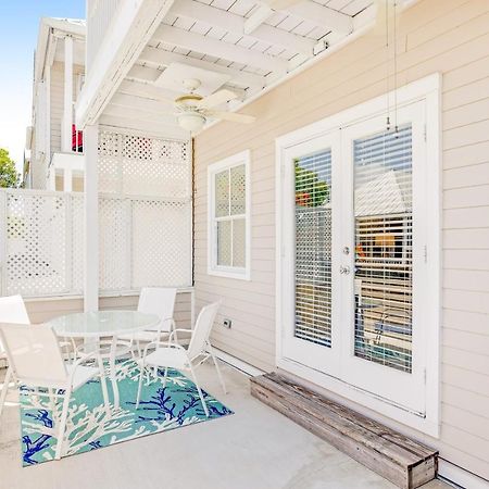 Casa Cubana @ Duval Square R14 Apartment Key West Bagian luar foto