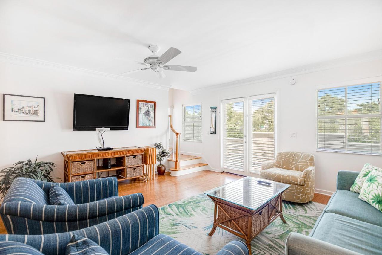Casa Cubana @ Duval Square R14 Apartment Key West Bagian luar foto