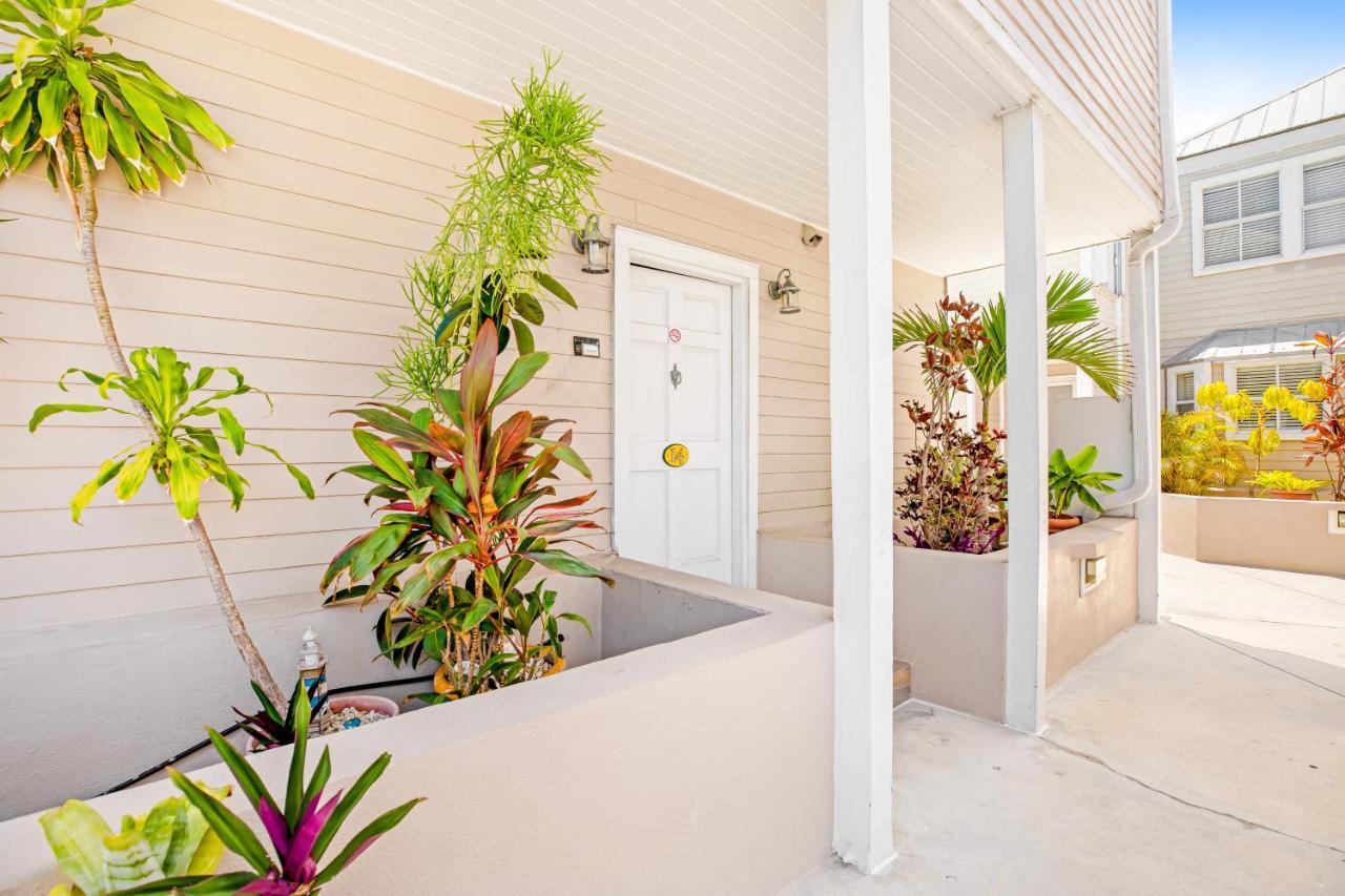 Casa Cubana @ Duval Square R14 Apartment Key West Bagian luar foto