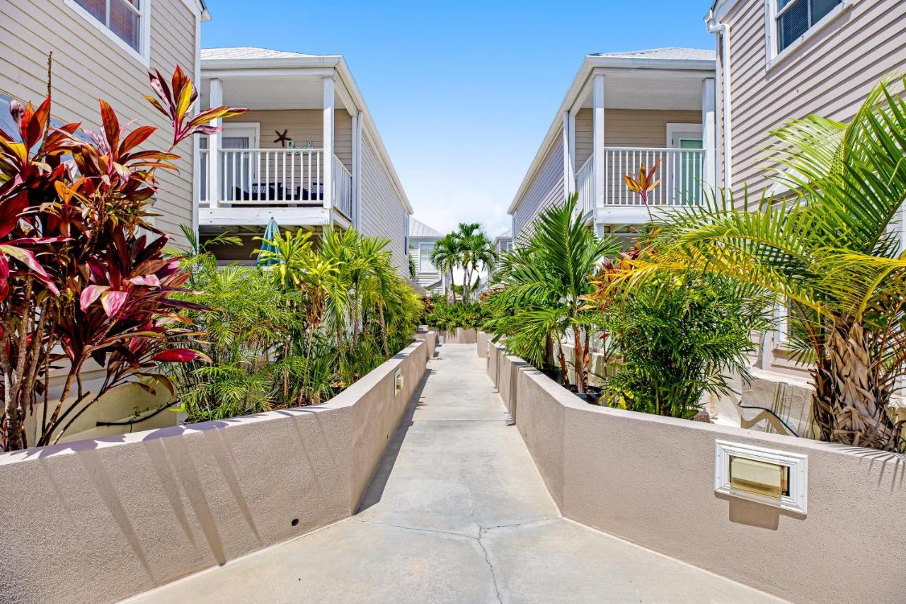 Casa Cubana @ Duval Square R14 Apartment Key West Bagian luar foto
